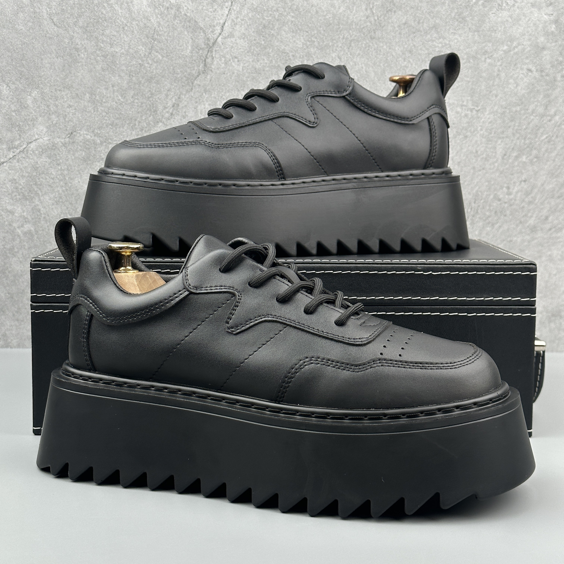 Noir