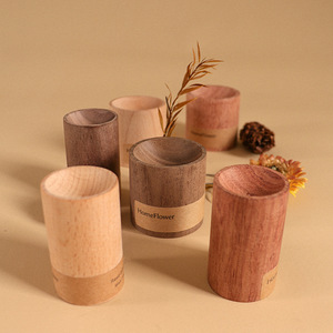 HomeFlower Solid Wood Aroma Diffuser Cylindrical Sandalwood Essential Oil Holder Indoor Fragrance Decor - Product Image 1