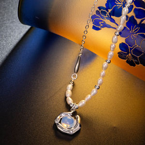 Collar con Colgante de Piedra Lunar y Perla Natural de Agua Dulce con Cadena de Eslabones Estilo Bohemio, Chapado en Plata, Joyería para Fiesta - Product Image 3