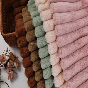 <span class=keywords><strong>Tissu</strong></span> Jacquard 100% Polyester PV à rayures en peluche, <span class=keywords><strong>fausse</strong></span> <span class=keywords><strong>fourrure</strong></span> de lapin, <span class=keywords><strong>tissu</strong></span> Jacquard bon marché, vente en gros - Product Image 1