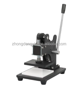 Machine de découpe manuelle à moteur 900W 220V pour pressage de tissus et outil d'estampage de moules faits à la main - Product Image 4
