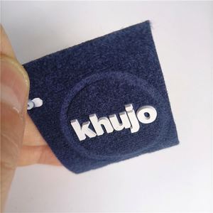 Etiqueta de silicona 3D de goma para transferencia térmica en ropa de fieltro, etiqueta de silicona en cinta de algodón con logotipo en relieve - Product Image 2
