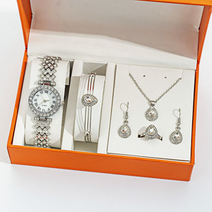 Classic Quartz <strong>Watch</strong> <strong>Set</strong> OEM Custom Logo <strong>Women's</strong> Ice Flower <strong>Watch</strong> Quartz Luxury <strong>Women's</strong> <strong>Watch</strong> Five Piece <strong>Set</strong> - Product Image 3