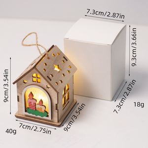 Cabaña Navideña de Madera con Luz Cálida, Adorno Navideño Acogedor, Regalo Ideal para la Inauguración del Hogar y para Familias Nuevas - Product Image 2