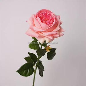 Centrotavola di Lusso con Rose e Buganvillea Magenta per Matrimoni, Utilizzabile per Coupon - Product Image 1