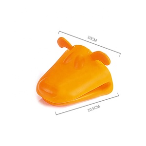 New Style Dog Shape Silicone <b>Gloves</b> Heat Resistant Pot <b>Oven</b> Mitts - Product Image 6
