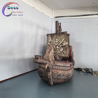 Modèle de bateau pirate gonflable géant, bateau ancien gonflable personnalisé pour la publicité, la décoration des parcs à thème et les expositions d'événements