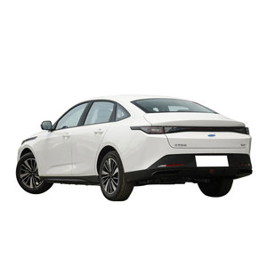 2025 Changan OSHAN 520 totalmente eléctrico con motor EV sedán de 4 plazas Vehículo de nueva energía conducción a la izquierda - Product Image 3