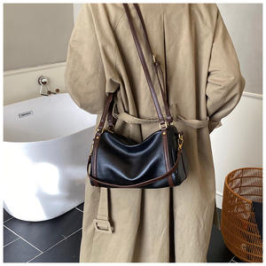 Nouveau sac Boston vintage pour femme, grande capacité, haute qualité, sac à bandoulière tendance - Product Image 1