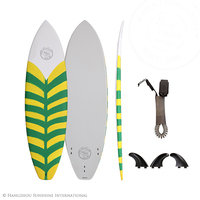 Planche de surf en PU renforcée de fibre de carbone 6ft 7ft 8ft Shortboard Haute Performance OEM Logo Personnalisé Vente en Gros