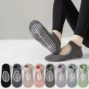 Professional wholesale women's anti slip dotted rubber custom grip yoga girls socks with logo