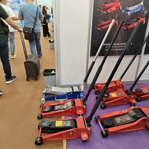 Sollevatore <span class=keywords><strong>Idraulico</strong></span> a Carrello <span class=keywords><strong>CRICK</strong></span> CRIC 3 Tonnellate Modello Basso NUOVO - Product Image 5