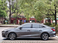 Vente en gros de voitures d'occasion pas chères avec transmission manuelle MG5 2021 2020 180DVVT Édition Luxe Jeunesse Boîte manuelle 5 vitesses Conduite à gauche