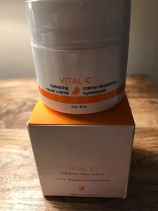 Imigle <span class=keywords><strong>Vitamin</strong></span> C Hydrating Series: Serum Wajah + Pelembap Intensif + Gel Pemulih Mata + Krim Perbaikan + Masker Wajah Enzim - Product Image 4