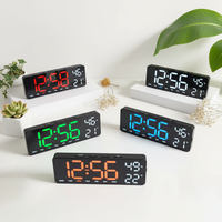 Réveil numérique électronique moderne avec fonction snooze, affichage des calendriers, de la température et de l'humidité, horloge de bureau avec heure d'été, veilleuse de chevet