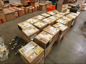 โมดูลพลังงานใหม่ SINAMICS PWB FSH 2PH 510-720V 840A REPL. PWB/FSG/750VDC 310A 6SL3352-1AE33-1AA1 6SL3352-1AE38-4EA1 แปลว่างด้ามๆ ไปเป็นภาษาไทย - Product Image 2
