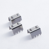 Résultats de bijoux simples Clip ouvert Rectangle Bracelet boucle convertisseur Bracelet en acier inoxydable fermoir pour la fabrication de bijoux fourni