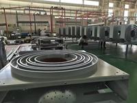 Portes d'entrepôt isolées résistantes aux ouragans pour le projet du parc logistique HX, porte spirale à grande vitesse, porte à enroulement industrielle