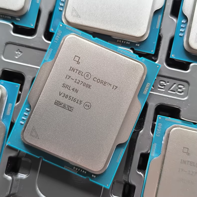 For Intel Core I7 12700K 12Core Processor 65W DDR4 Memory CPU New Socket LGA1200 Compatible with Z590 and Z690 Desktops