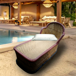Tumbona Moderna y Cómoda de Bambú Tejida a Mano para Exteriores, con Asiento Espacioso y Confortable, para Hotel o Playa - Product Image 1