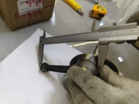Usine de pièces de moteur de vilebrequin de moto, vente en gros de vilebrequins de moto d'origine en acier de qualité pour TNT150
