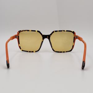 2024 unisexe fantaisie UV400 PC lunettes de soleil polarisées avec Logo personnalisé Design tendance couleurs personnalisées et services OEM/ODM - Product Image 4