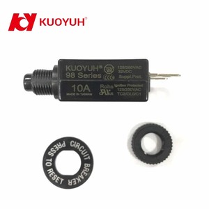 Kuoyuh เคลเกอร์ตัด1kA 98-10A 10A แมนนวลรีเซ็ตวงจรเบรกเกอร์ - Product Image 1