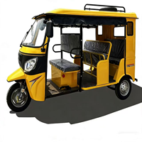 Exportation de Tuk-tuk à essence, double étage, avec carrosserie ouverte et moteur vertical refroidi par eau