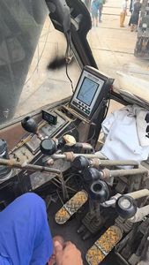 Japón usado Kobel P & h7055 P & H7150 P & h7200 200t 150t 55t usado grúa sobre orugas SCC600A KH180 KH300 KH700 150T 80t 50t grúa sobre orugas - Product Image 3