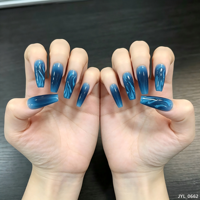24 faux ongles à presser en gel 3D bleu profond, motif marbre en relief, longs, forme stiletto, style européen, réutilisables pour soirée