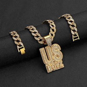 <span class=keywords><strong>Yogoo</strong></span> Jewelry Chapado en oro Bling Custom Metal Letter Pendant Miami Cuban Chain Necklace para hombres Hip Hop Jewelry - Product Image 2