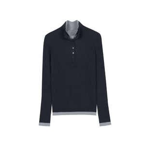 Maglione Elegante e alla Moda da Donna con Collo Alto, Maniche Lunghe, Design con Bottoni e Pieghe, Lavorazione Integrata in Lana - Product Image 2