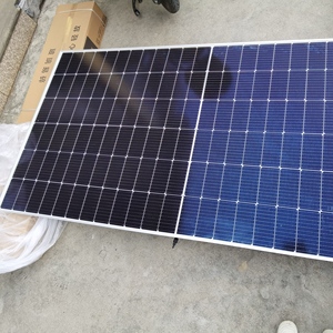Panel Solar Térmico Híbrido Mono PVT de 700W para Agua Caliente - Product Image 3