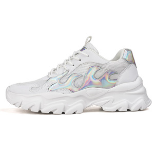 Nouvelles chaussures de sport pour hommes en mesh, tendance et faciles à porter en extérieur - Product Image 1