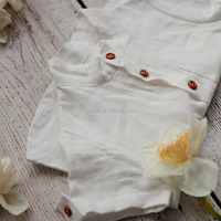 Ensemble décontracté deux pièces pour bébés et jeunes enfants : chemise et salopette en coton uni à manches courtes pour garçons
