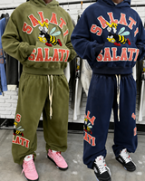 Ensemble Survetêment Homme Personnalisé, Hoodie Zippé Brodé Effet Vieilli et Pantalon de Survêtement, Strass, Délavé au Soleil et Acide, Fabrication Grossiste
