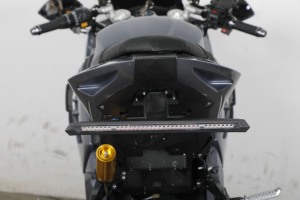 Moto électrique sportive à bras oscillant arrière simple, batterie lithium 72V, contrôleur sans balais, vitesse maximale 180 km/h, prise en charge de la personnalisation - Product Image 5