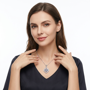 Collier tendance en argent sterling 925 plaqué rhodium avec pendentif goutte d'eau personnalisé en moissanite taille brillant sertie griffe - Product Image 4