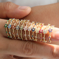 Bague pierre de naissance 12 mois Bagues fleur en zircon plaqué or 18 carats pour femmes Cadeaux d'anniversaire