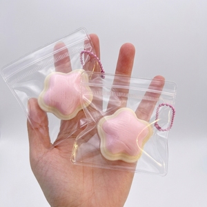 Juguete Antiestrés de Mochi Suave y Blandito, Llavero con Diseño de Animales y Frutas de Dibujos Animados, Regalo para Aliviar la Ansiedad - Product Image 2