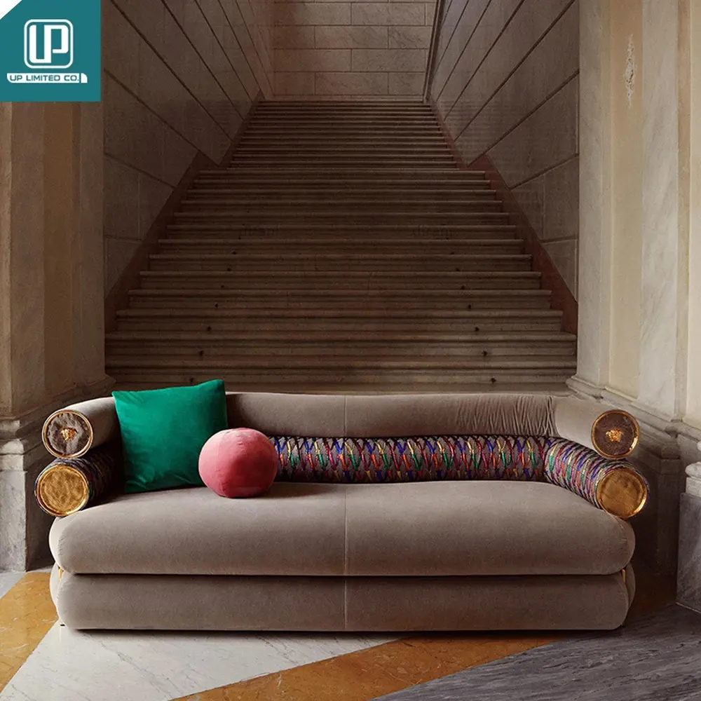 Perancang Italia Medusa Carezza Sofa Kreatif Mewah Modern Beludru Coklat 3 Tempat Duduk Set Sofa Gaya Italia Mewah