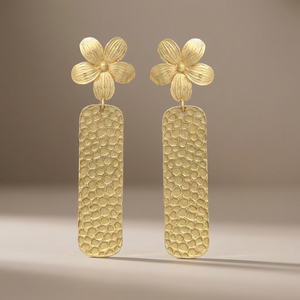 Pendientes Largos de Oro con Flores, Texturizados, Étnicos, Cristianos, para Fiestas, Compromisos, Bodas, Venta al por Mayor - Product Image 2