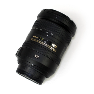 เลนส์ซูม <span class=keywords><strong>Nikon</strong></span> AF-S DX 18-200mm F/3.5-5.6G ED VR II มือสอง สำหรับกล้อง <span class=keywords><strong>Nikon</strong></span> DSLR พร้อมระบบกันสั่น VR II สำหรับเมาท์ <span class=keywords><strong>Nikon</strong></span> F - Product Image 3
