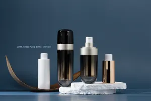 नई डिज़ाइन 30ml 50ml रीफिल करने योग्य वायुहीन प्लास्टिक सीरम लोशन पंप बोतल