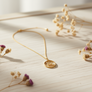 Collana in acciaio inossidabile Virgo con ciondolo minimalista placcato oro per donna da indossare tutti i giorni - Product Image 2