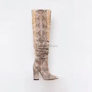 Sexy reife Damen spitzen Zehen Block absatz beige Python-Print geraffte Stiefel Party Wear High Heels über Knie Oberschenkel Winters tiefel