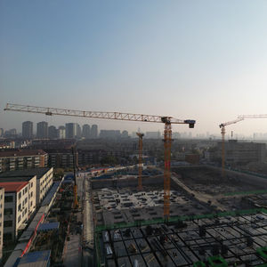 Grue à tour à flèche plate sans cabine DAHAN QTZ125(6015) 8 tonnes, hauteur maximale de 200 m, moment de levage de 125 t.m, construction lourde - Product Image 5