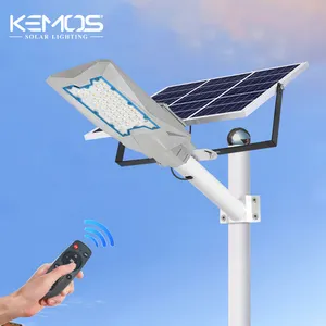 Nueva iluminación de alta tecnología IP65 Sensor de luz del cuerpo Luz de calle solar Control remoto ABS Carga al aire libre y energía solar a prueba de agua 60