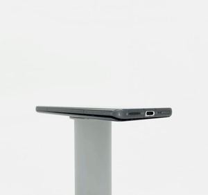 Smartphone Compacto y Ligero de 12 Núcleos, Pantalla AMOLED de 120Hz, Cámara HD con OIS, Carga Rápida, Desbloqueado en Inglés - Product Image 5