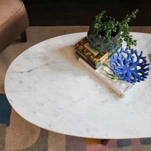 Mesa de Centro Ovalada Minimalista de Mármol y Madera de Acacia para Sala de Estar, Mueble de Lujo con Superficie de Piedra Natural - Product Image 3